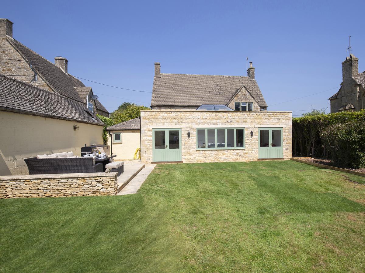 South Winds Villa Bourton-on-the-Water Dış mekan fotoğraf