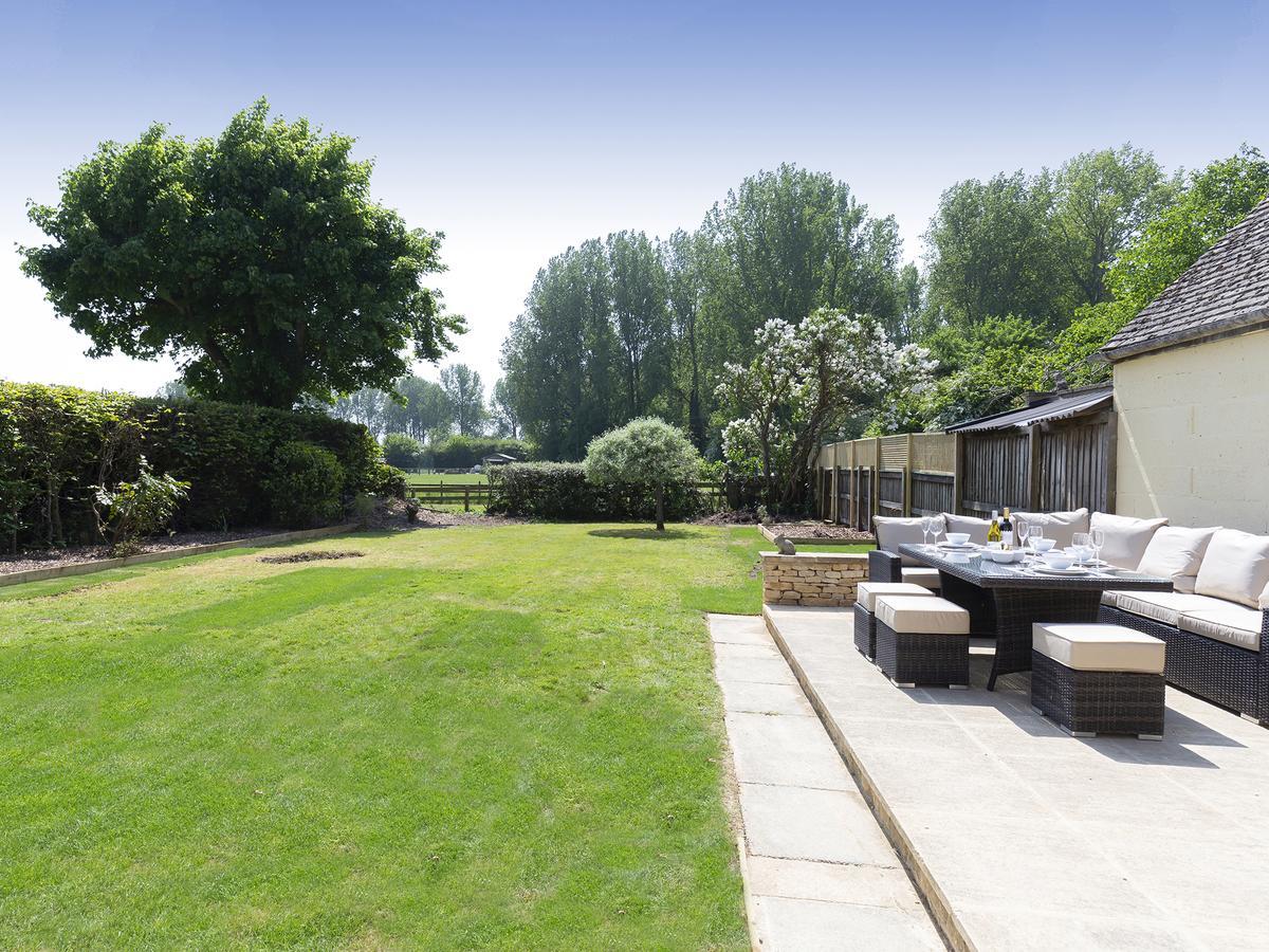 South Winds Villa Bourton-on-the-Water Dış mekan fotoğraf